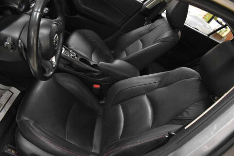 2014 Mazda MAZDA3 s Grand Touring