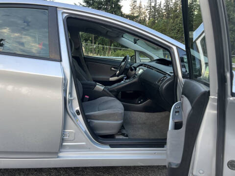 2013 Toyota Prius Three