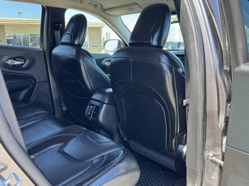 2016 Jeep Cherokee Trailhawk