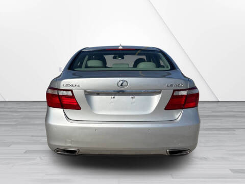 2007 Lexus LS 460