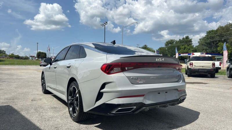 2022 Kia K5