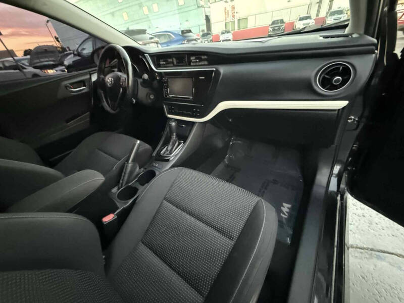 2017 Toyota Corolla iM