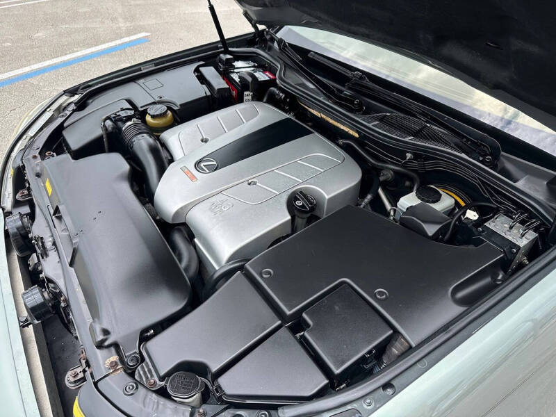 2003 Lexus LS 430