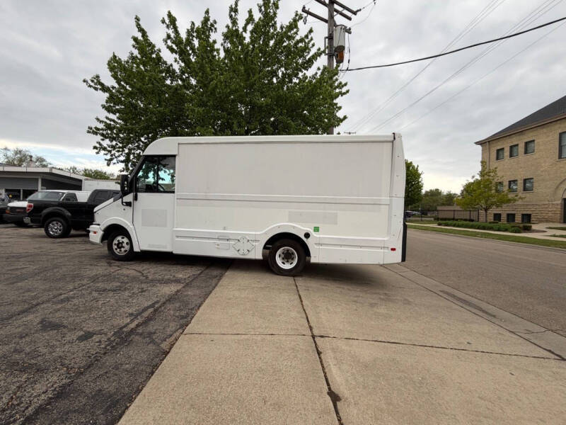 2012 Isuzu NPR