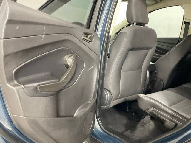 2019 Ford Escape S