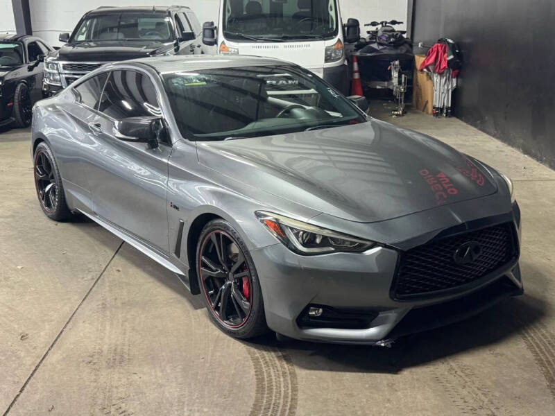 2017 Infiniti Q60 Red Sport 400