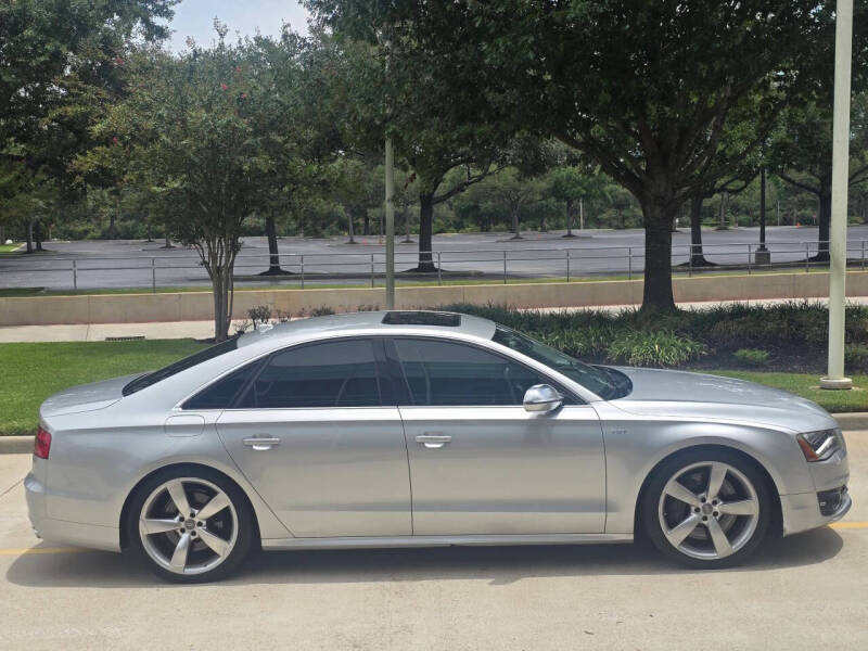 2014 Audi S8 4.0T quattro