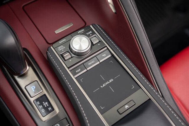 2021 Lexus LC 500 Convertible 29