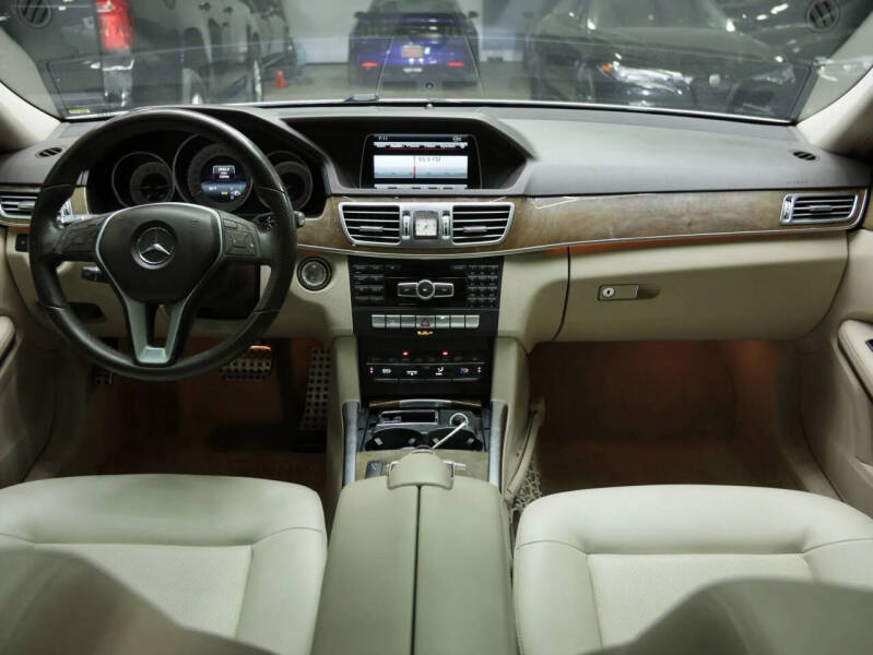 2014 Mercedes-Benz E-Class