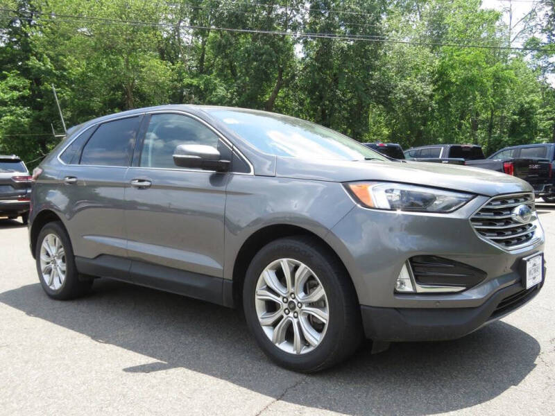 2023 Ford Edge Titanium