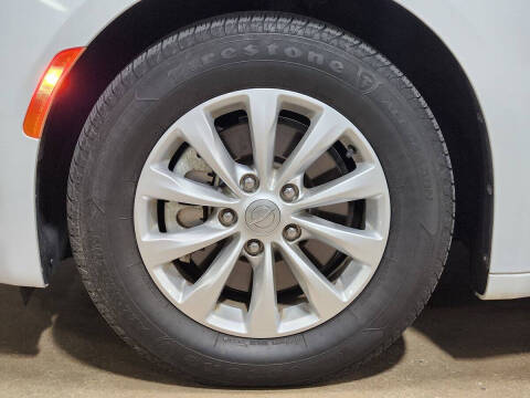2018 Chrysler Pacifica Touring Plus