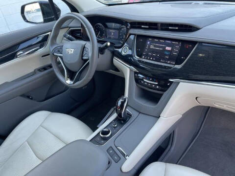 2022 Cadillac XT6 Premium Luxury