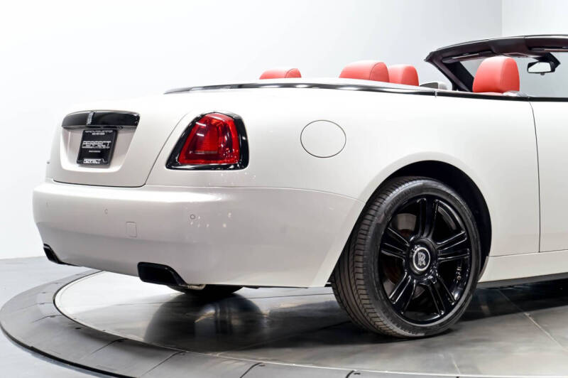 2017 Rolls-Royce Dawn