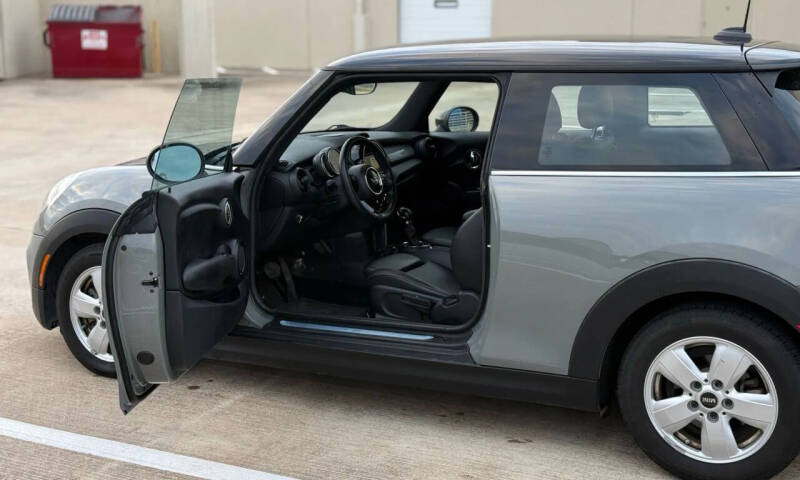 2016 MINI Hardtop 2 Door Cooper