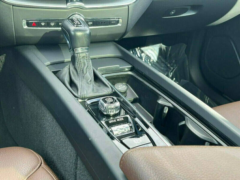 2018 Volvo XC60 T5 Momentum