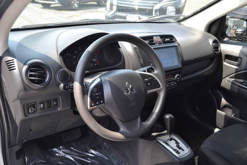 2024 Mitsubishi Mirage G4 ES