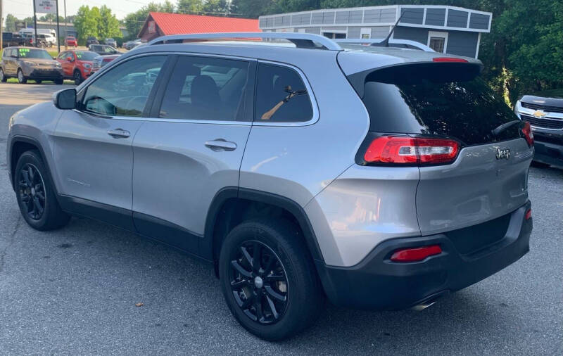 2016 Jeep Cherokee Latitude