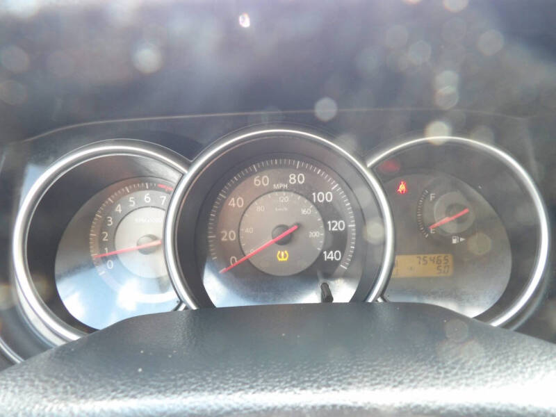 2009 Nissan Versa 1.8 S