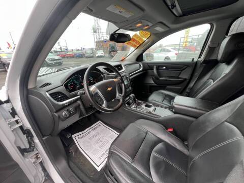 2016 Chevrolet Traverse LT