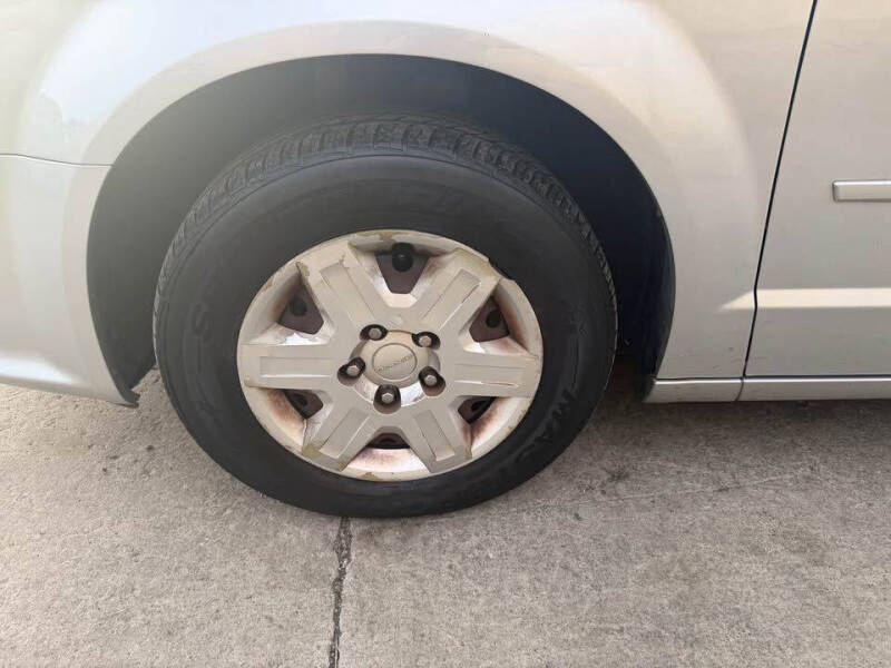 2012 Dodge Grand Caravan American Value Package