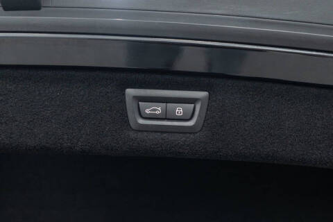 2025 BMW 8 Series 840i xDrive