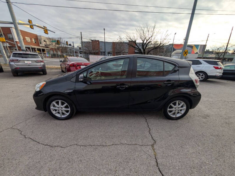 2014 Toyota Prius c Four