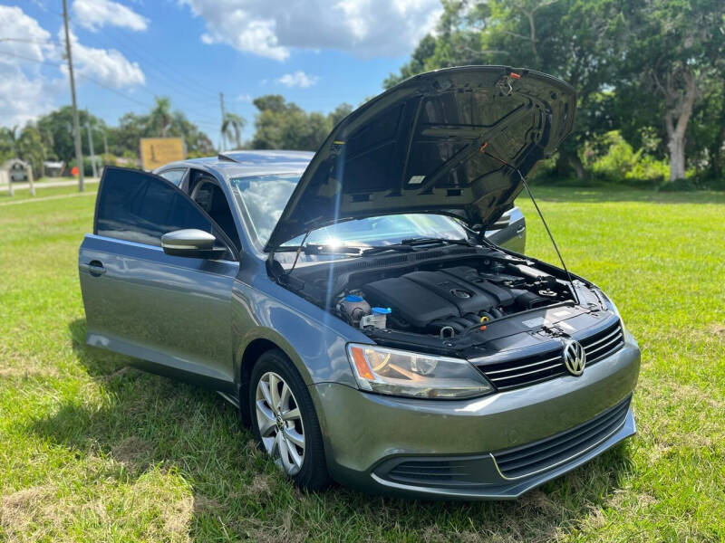 2013 Volkswagen Jetta SE photo 14