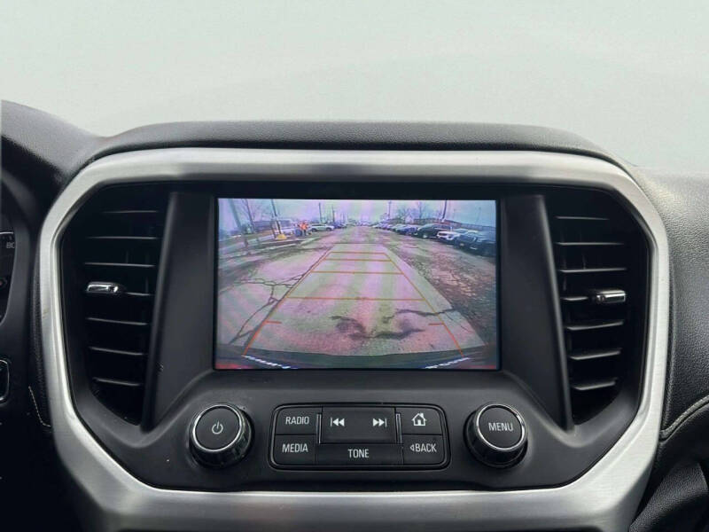 2019 GMC Acadia SLE-2