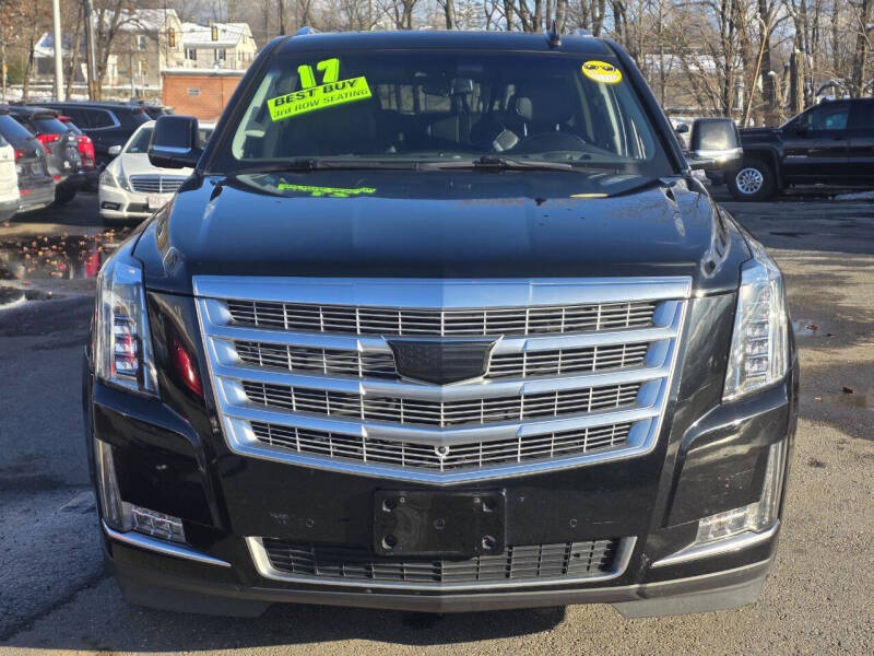 2017 Cadillac Escalade ESV Luxury