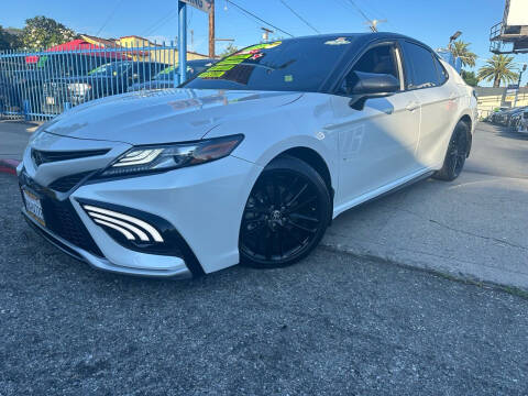 2022 Toyota Camry for sale at LA PLAYITA AUTO SALES INC in South Gate CA