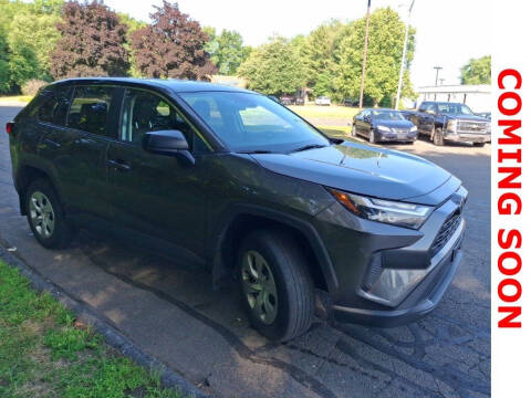 2023 Toyota RAV4 LE