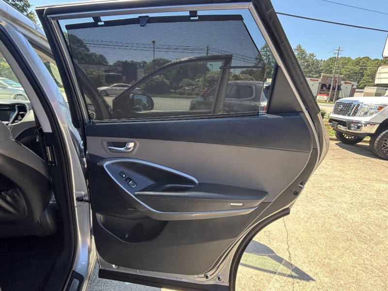 2017 Hyundai Santa Fe SE Ultimate