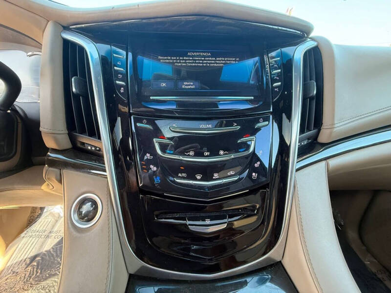 2019 Cadillac Escalade ESV Platinum