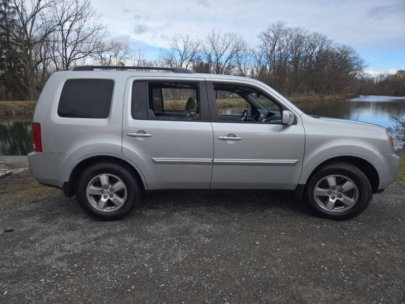 2011 Honda Pilot EX-L photo 2