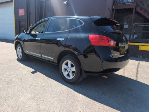 2012 Nissan Rogue S
