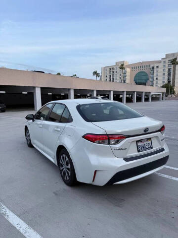 2021 Toyota Corolla Hybrid LE