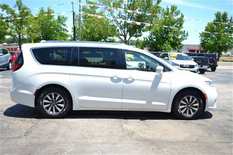 2021 Chrysler Pacifica Touring L