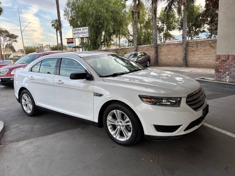 2015 Ford Taurus