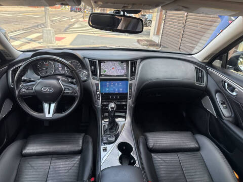 2018 Infiniti Q50 3.0T Sport