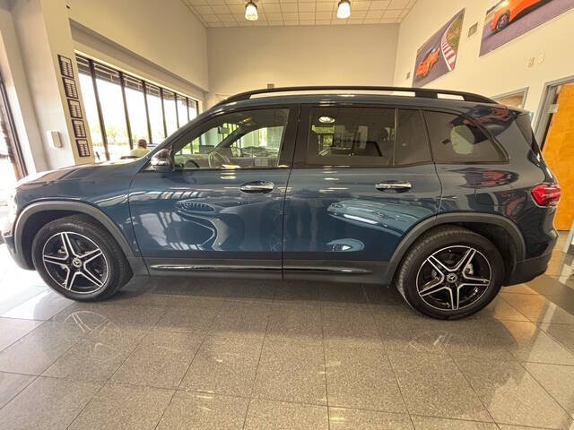 2021 Mercedes-Benz GLB 2