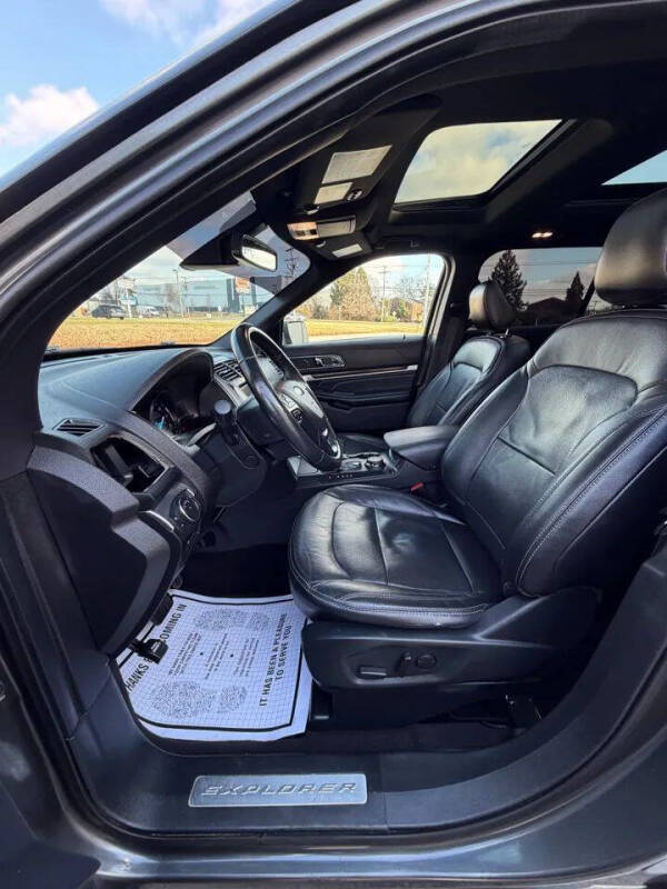 2019 Ford Explorer Limited