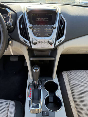 2017 GMC Terrain SLE-1