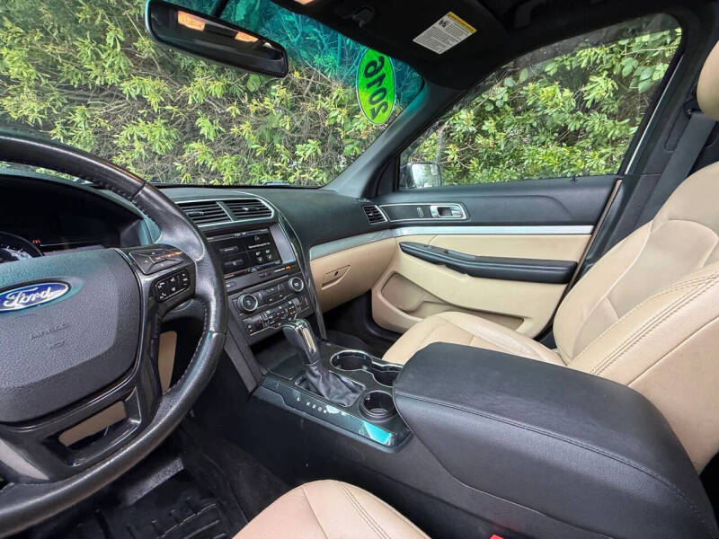 2016 Ford Explorer XLT