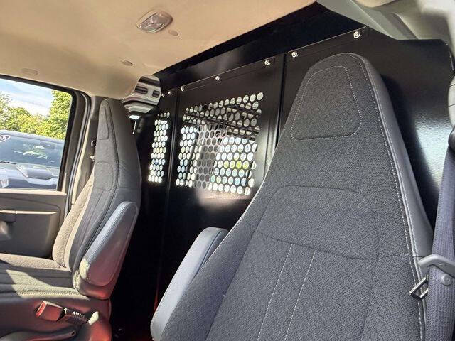 2024 Chevrolet Express 2500