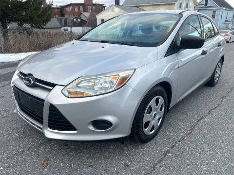 2014 Ford Focus for sale at D'Ambroise Auto Sales in Lowell MA