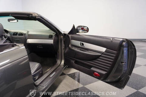 2003 Ford Thunderbird