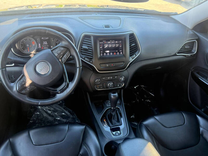 2019 Jeep Cherokee Altitude