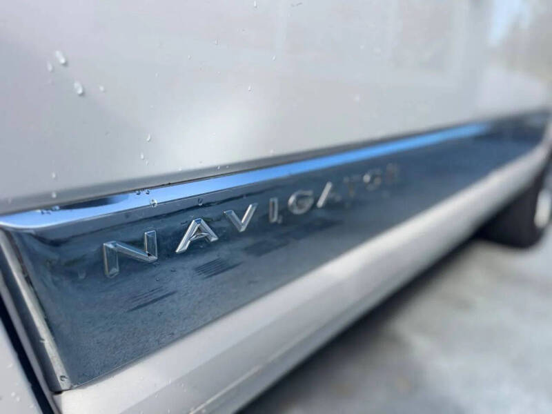 2011 Lincoln Navigator