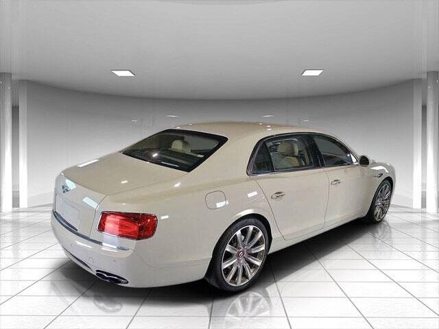 2018 Bentley Flying Spur 2