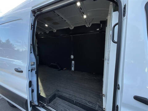 2022 Ford Transit 250